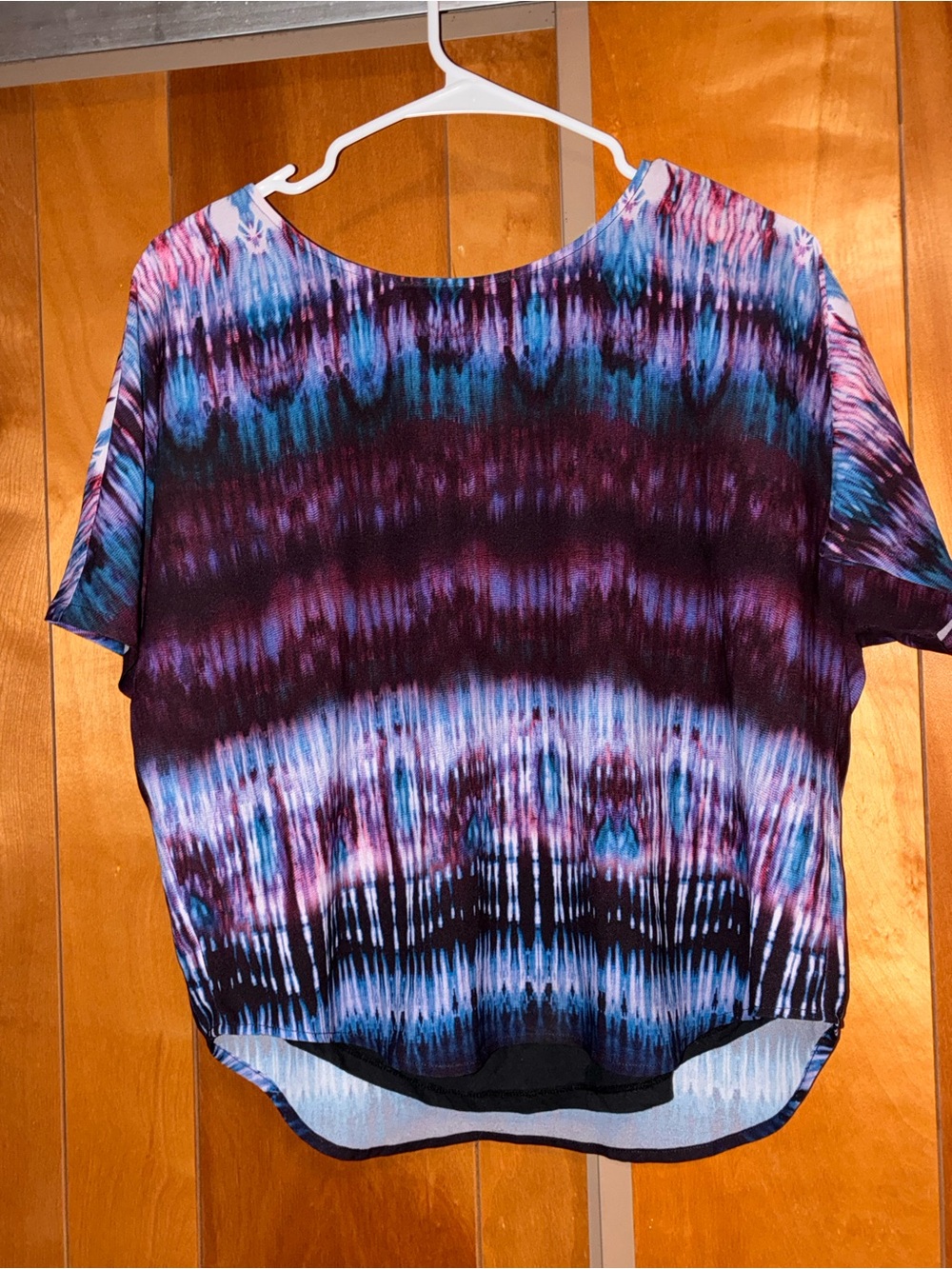 Prana Women's Short Sleeve Scoop Neck Top in Purple Tie-Dye Sz s